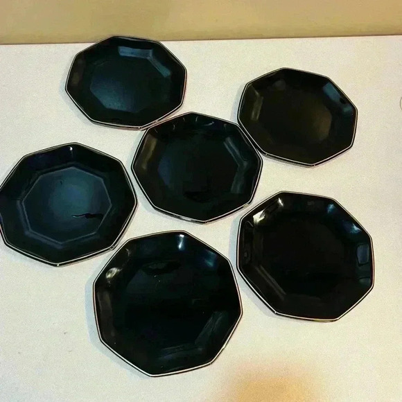 Vintage Arcoroc Black w/ Gold Trim Octagonal 6 Salad Plates 7.5” Made In France - Picture 1 of 7